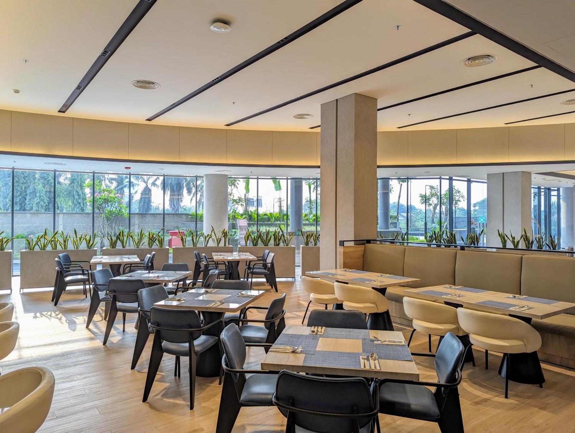 Fairfield By Marriott Jakarta Soekarno-hatta Airport